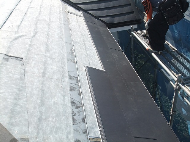 屋根カバー工事もおまかせ